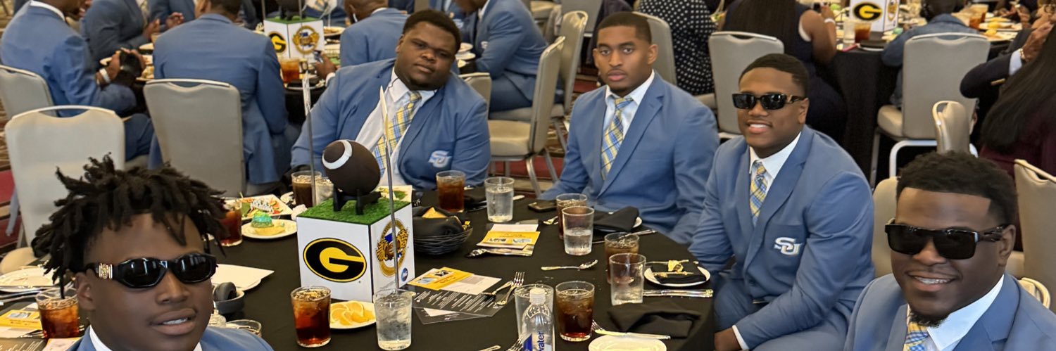 J DON🥶🦈's banner