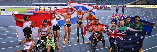 Para Athletics's banner