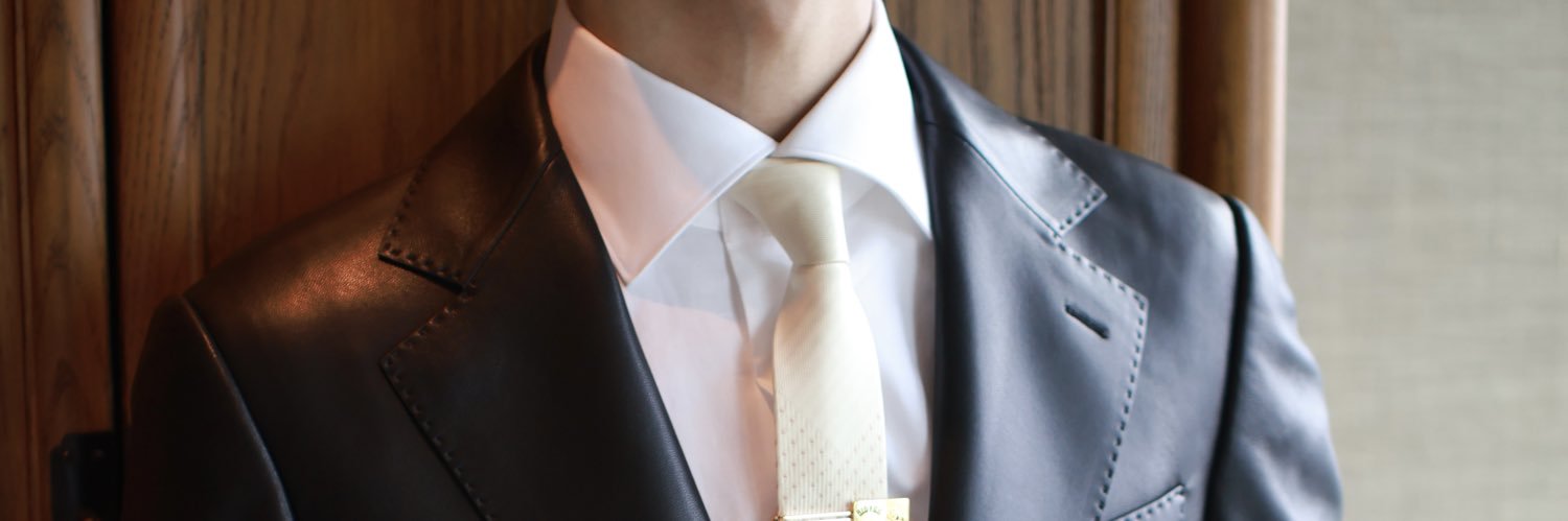 Suitslience's banner