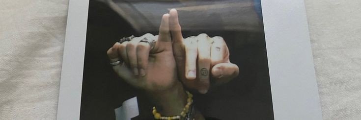 min °.• ⁷'s banner
