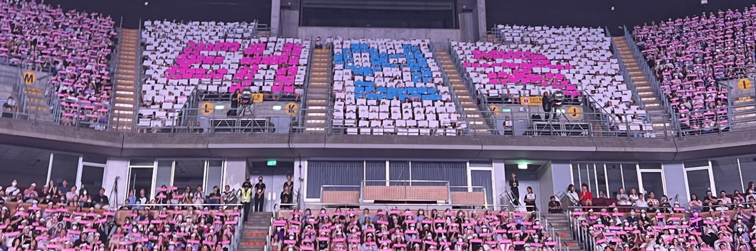 nicky :🤍)'s banner