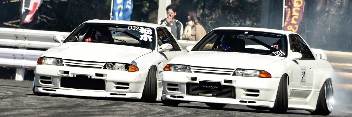 山 口's banner