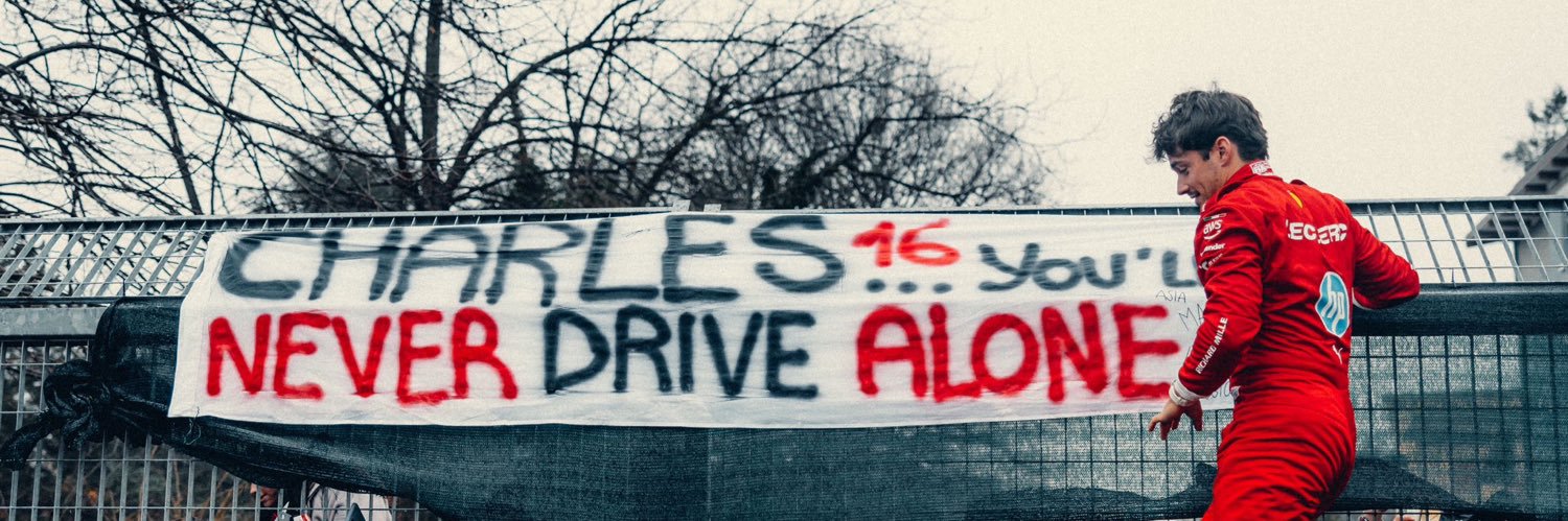 𝑚𝑎𝑟𝑡𝑖🍓's banner
