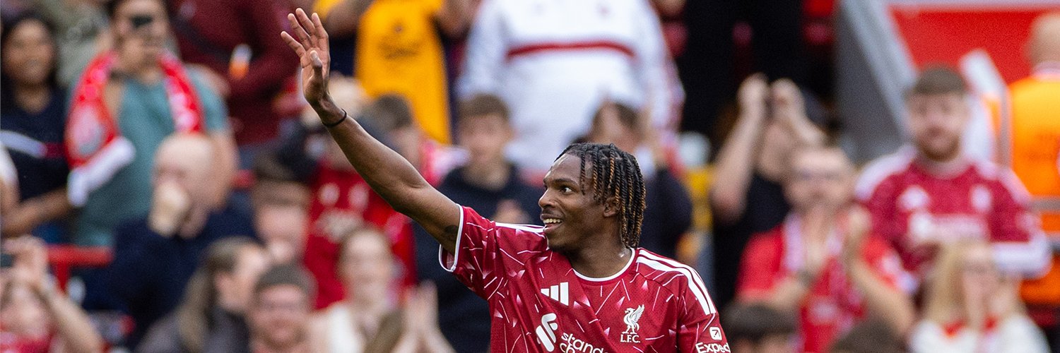 نادي ليفربول's banner