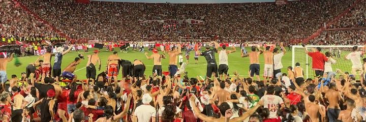 UNQUEMERO's banner