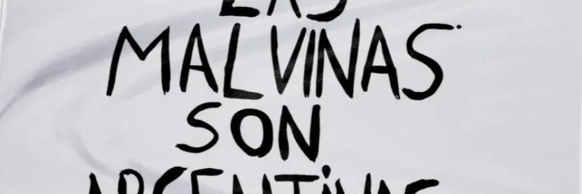 👽 𝐷𝑎𝑛𝑎 𝑆𝑐𝑢𝑙𝑙𝑦's banner