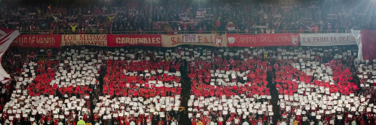 Miguel París's banner