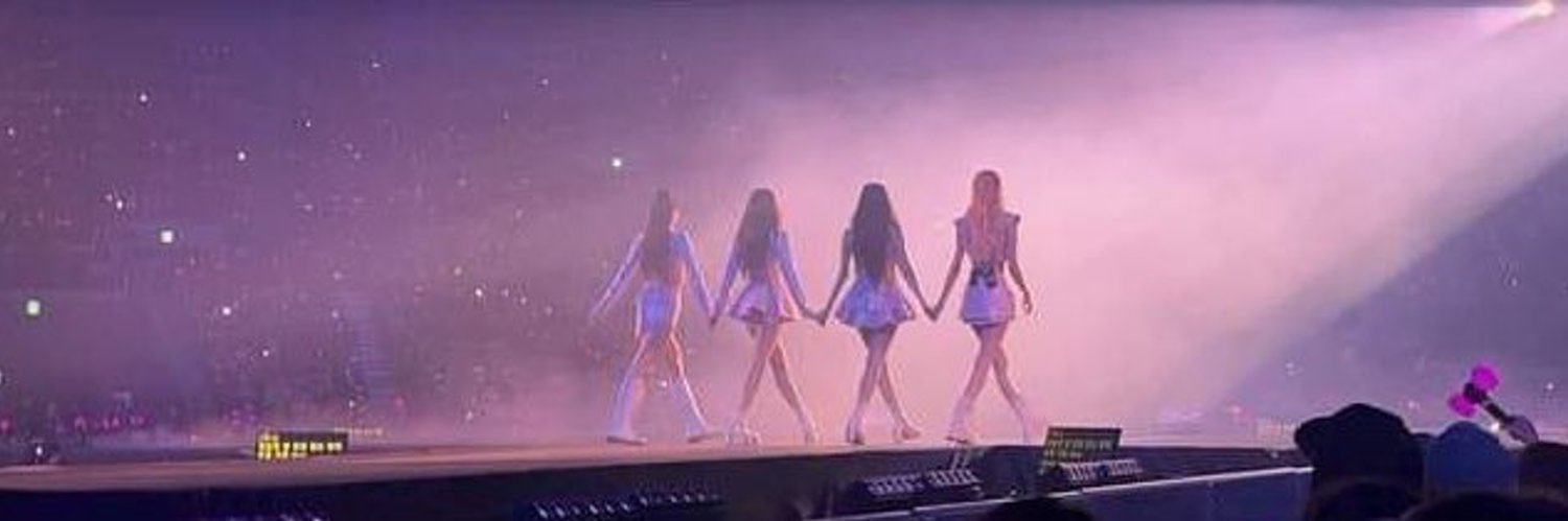 ♡ ALLABOUTBP ♡ ถ้ารีบทักไลน์นะคะ🫶🏻's banner