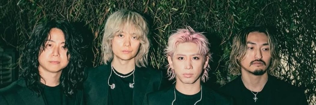 𝙰𝚗𝚓// 🎸's banner