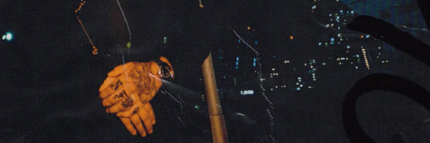 ॐ's banner