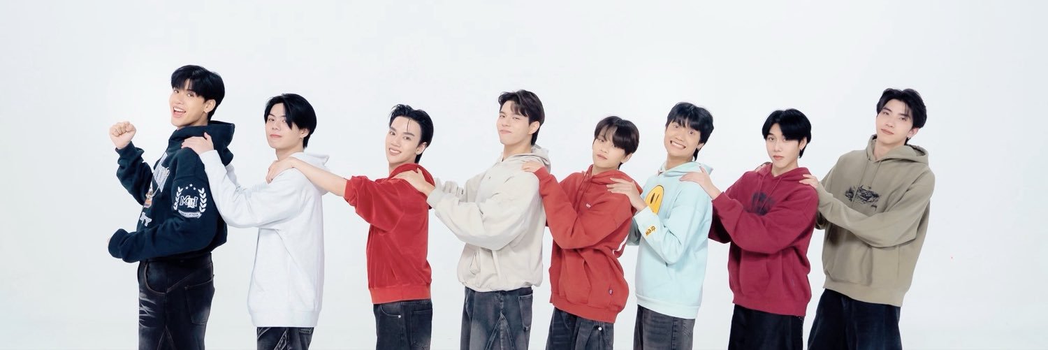 เนว 𑣲⋆'s banner
