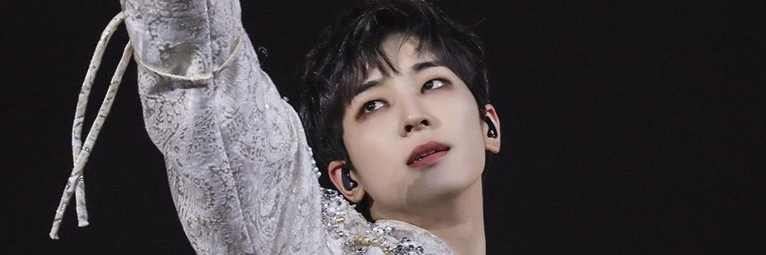 실시간의 원우's banner