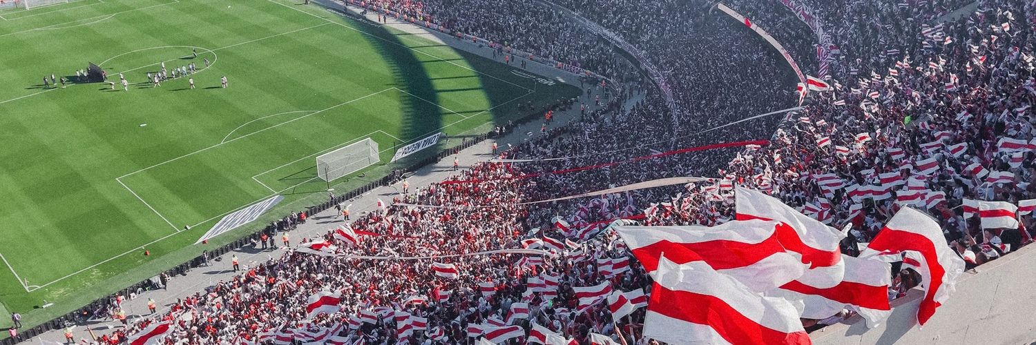 River 🐔's banner
