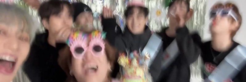 ester¨'s banner