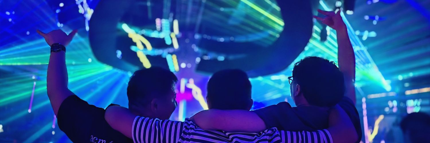 𝙰𝚒𝚍𝚎𝚗𝚒𝚗𝚊𝚓𝚊𝚑's banner