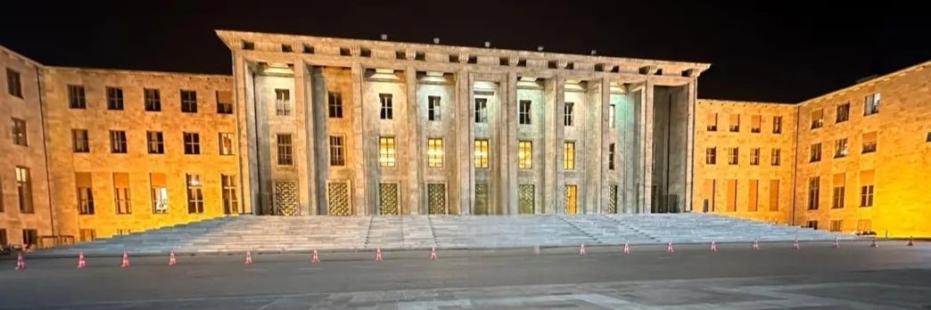 İlter Yeşiltaş's banner