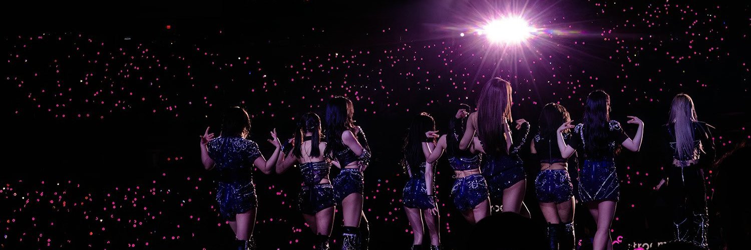 zozozoeee's banner