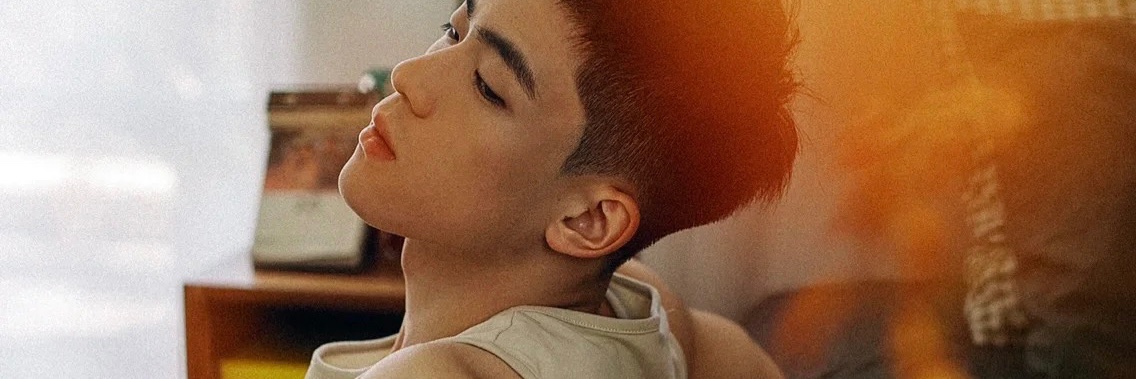泄泄基's banner