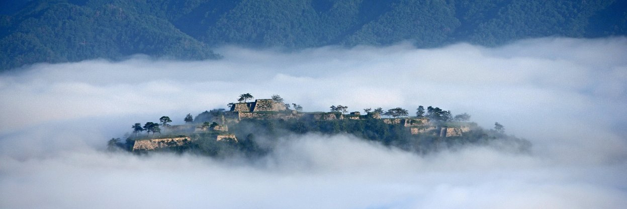 【公式】竹田城跡（兵庫県朝来市）'s banner
