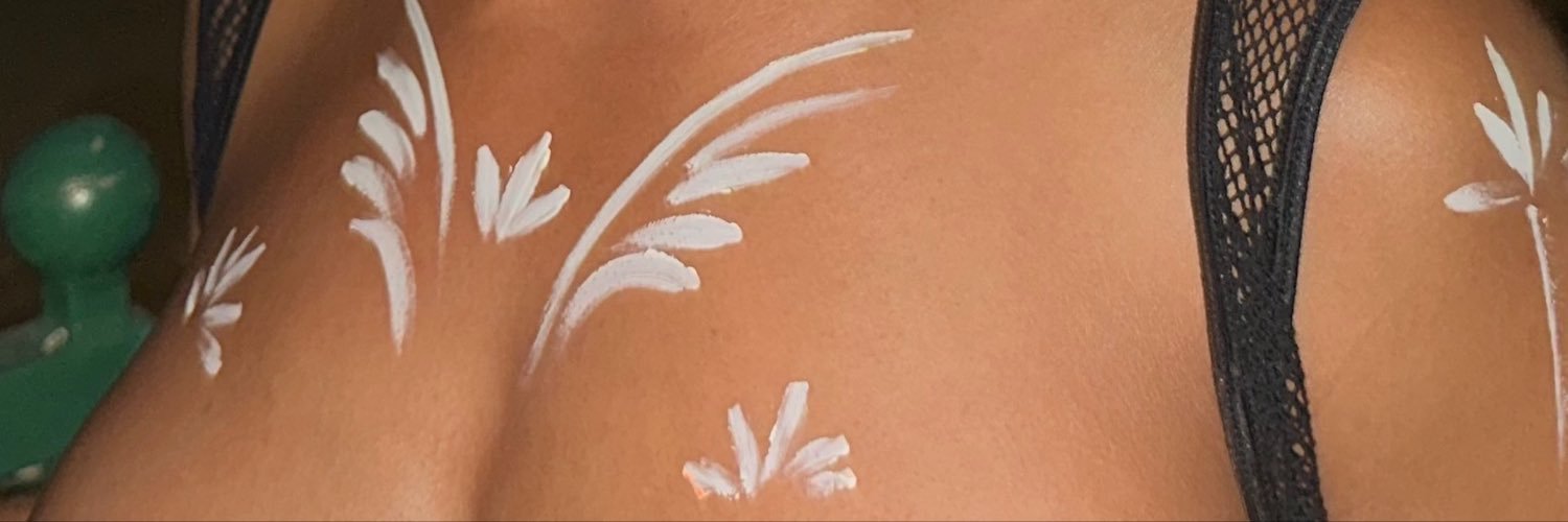 Sexbomz's banner