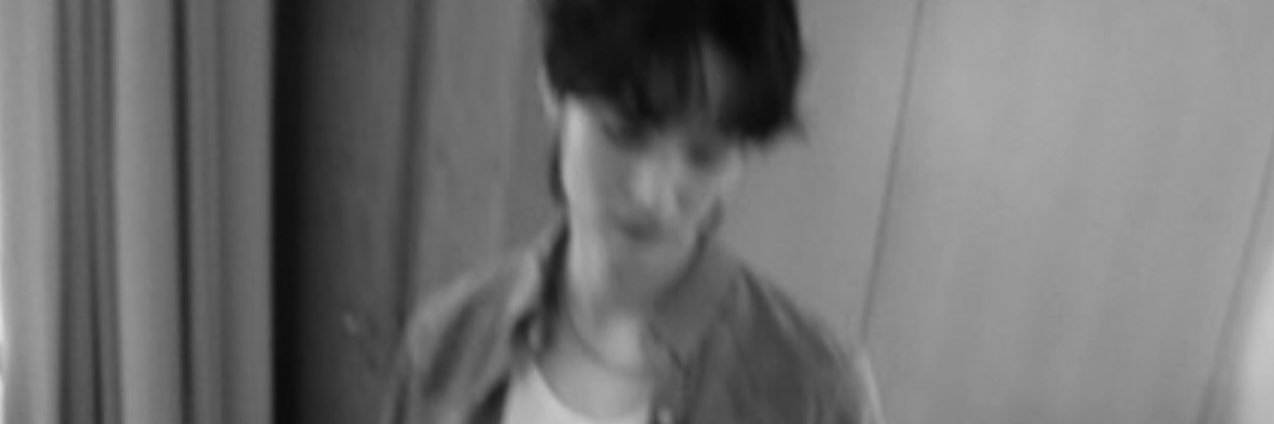 데이 01.06's banner