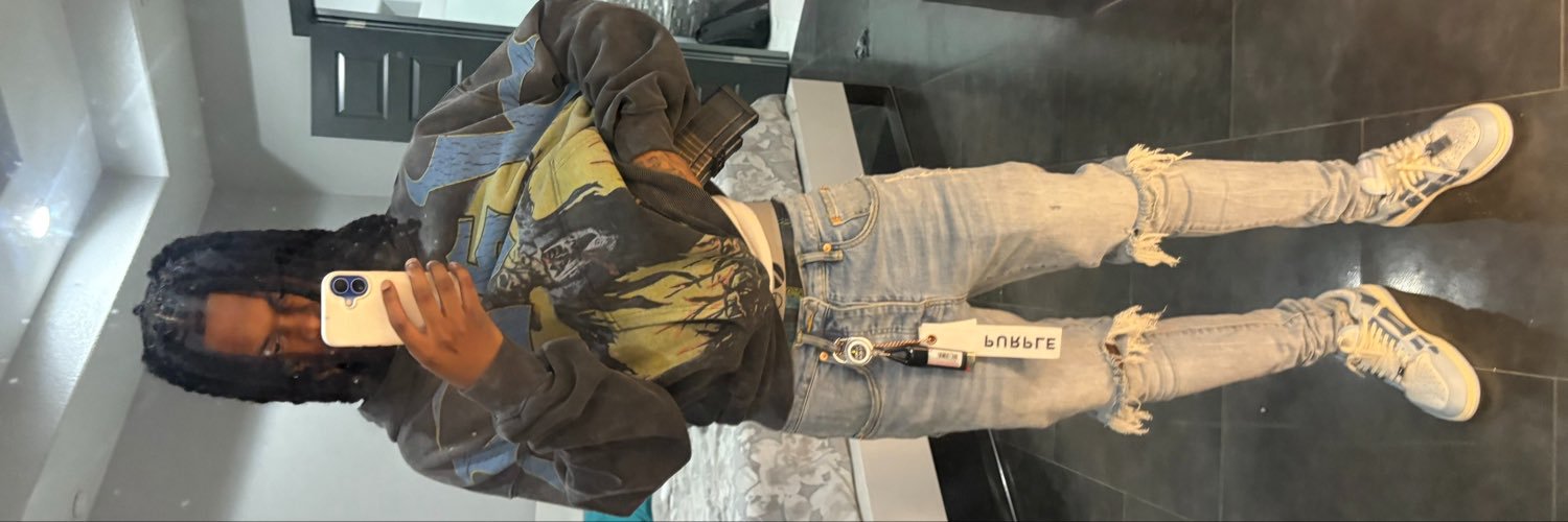 DeeMtfMoney's banner