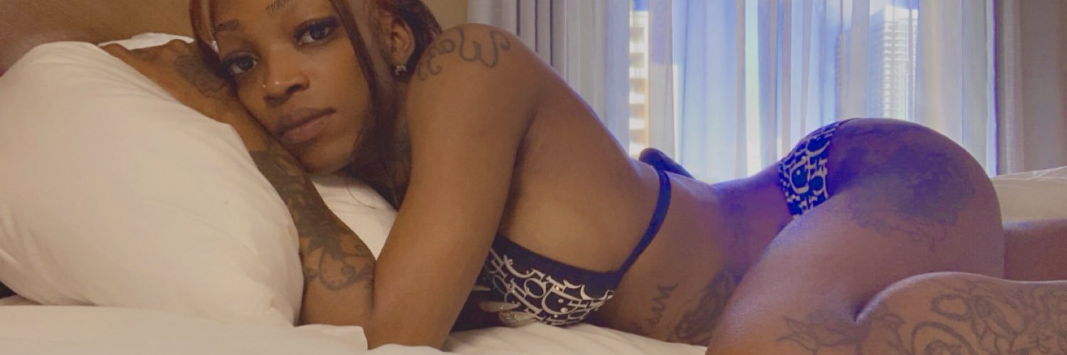MISSFOXX's banner