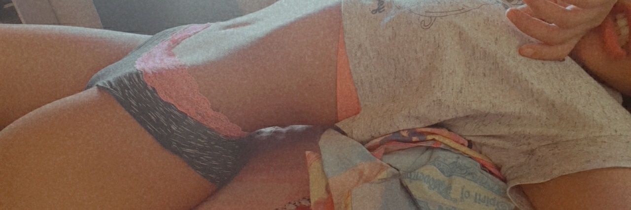 Lorena Suárez's banner