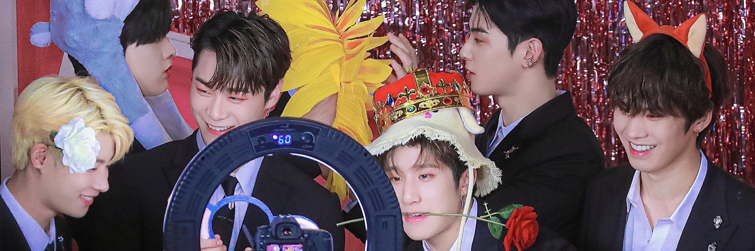 니키니키박☾진진 ᵔᴥᵔ's banner