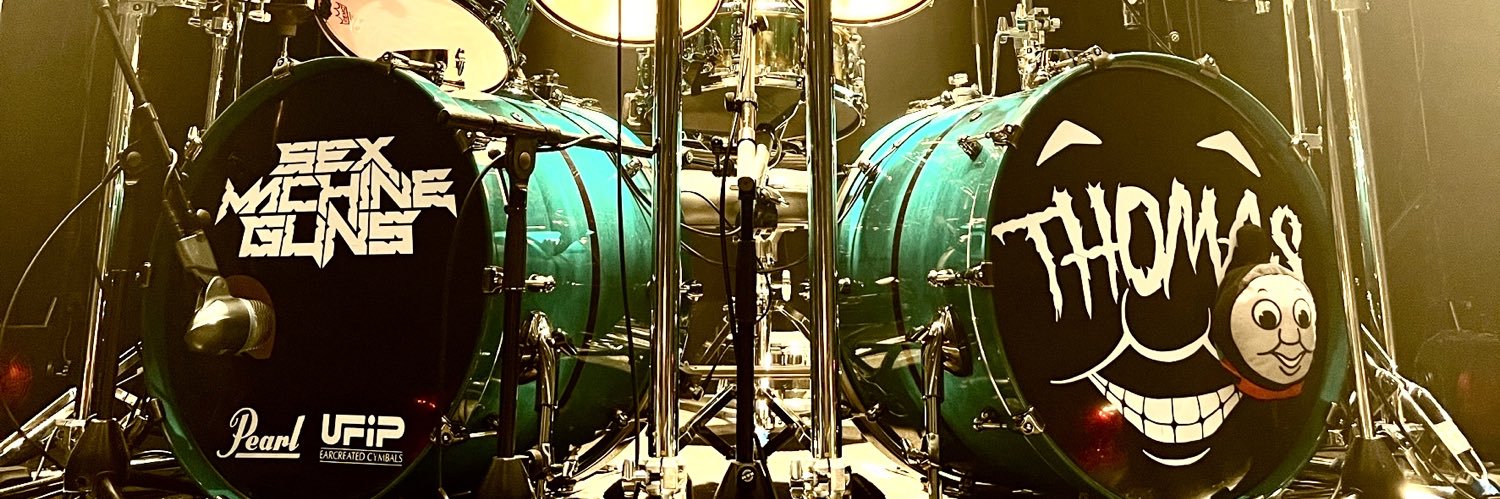 トーマス ｾｯｸｽﾏｼﾝｶﾞﾝｽﾞDRUMMER's banner