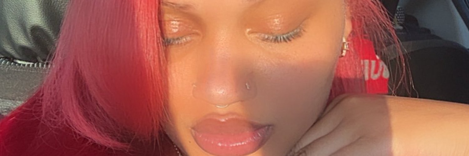Laymah🍒's banner