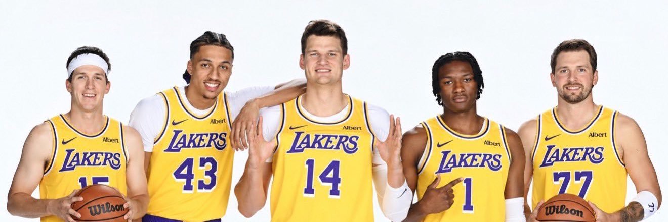 CJ 🌞's banner
