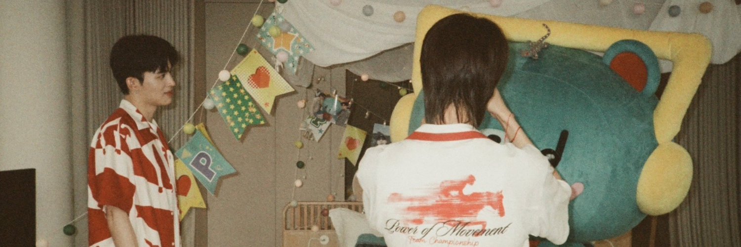 t.'s banner