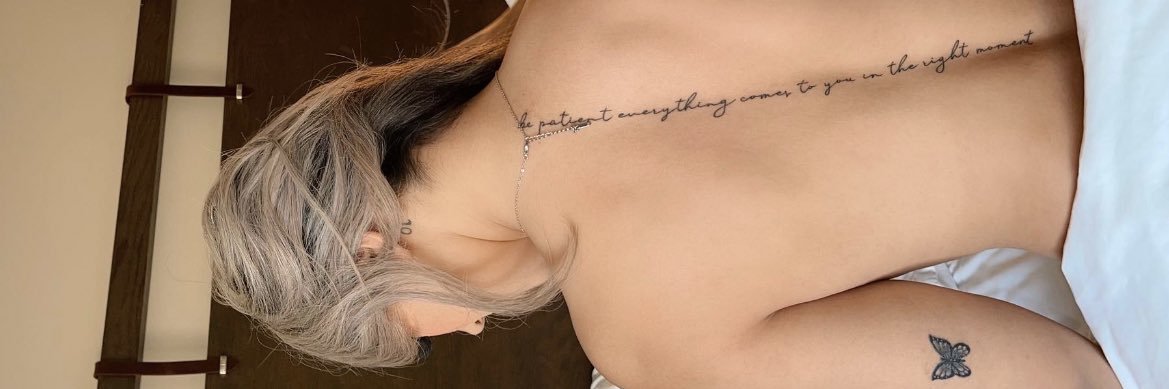 YMamí🦋's banner