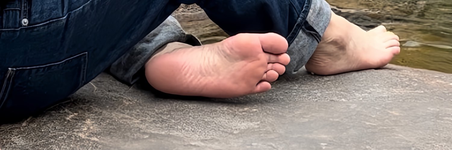 ぴかりん🦶's banner