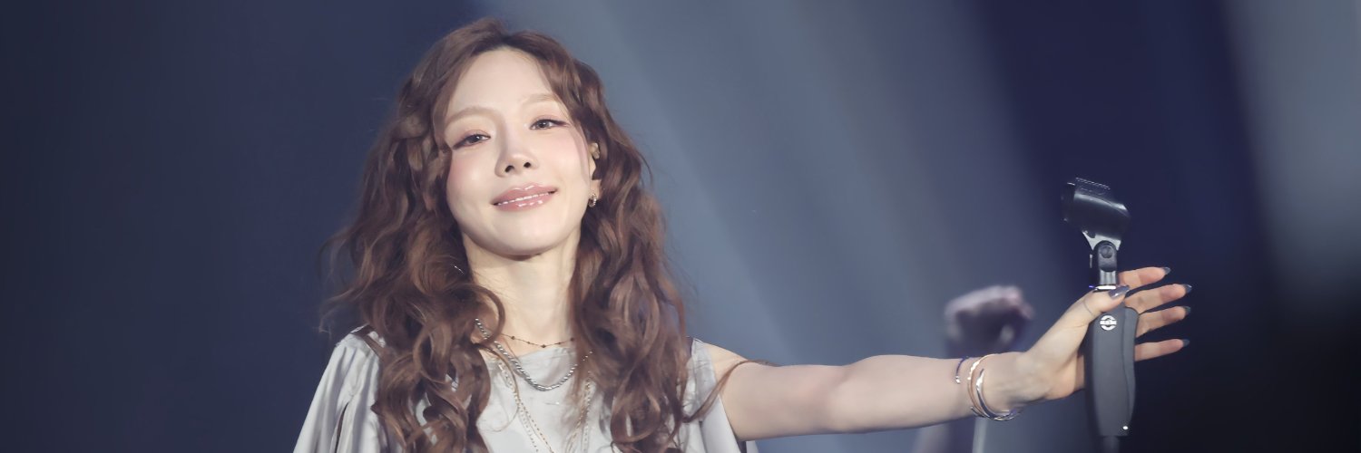 ᵖˡˢ𝐭𝐢𝐧𝐲 #𝒈𝒍𝒂𝒎𝒐𝒓𝒐𝒖𝒔 ⋆˚⟡ ˖'s banner
