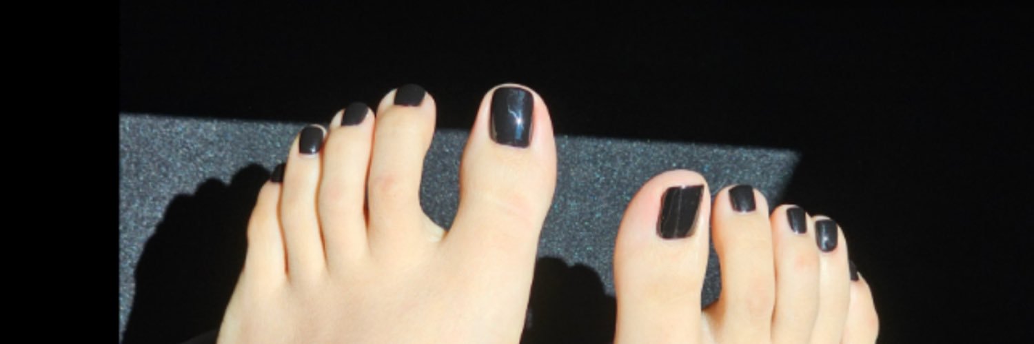 Fayefeet's banner