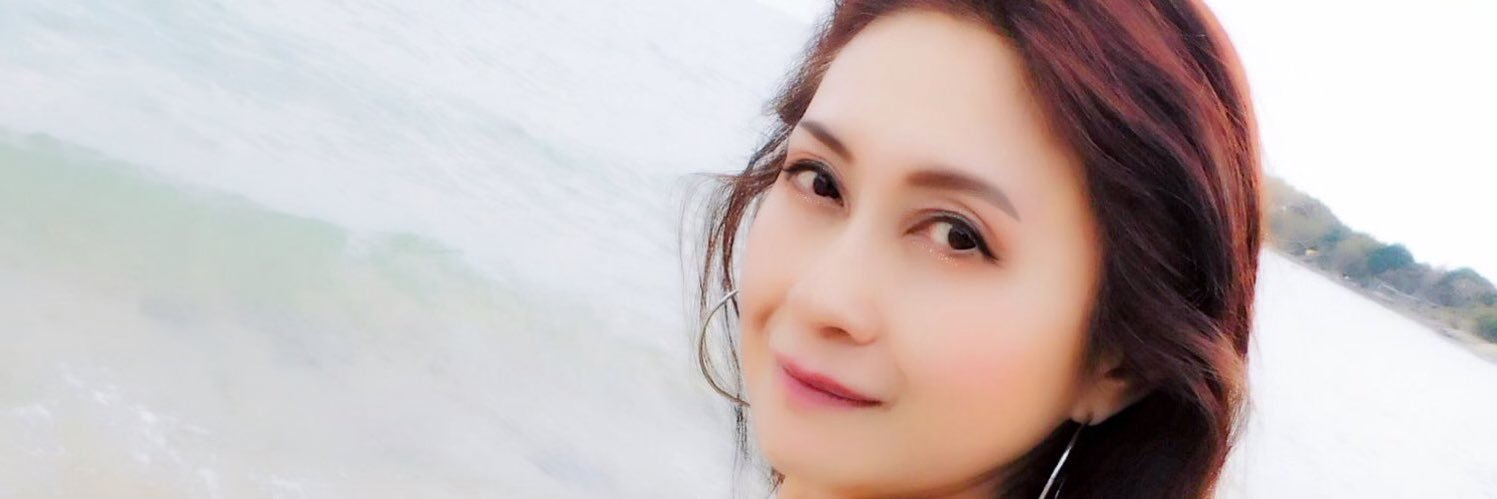 吉行由実's banner