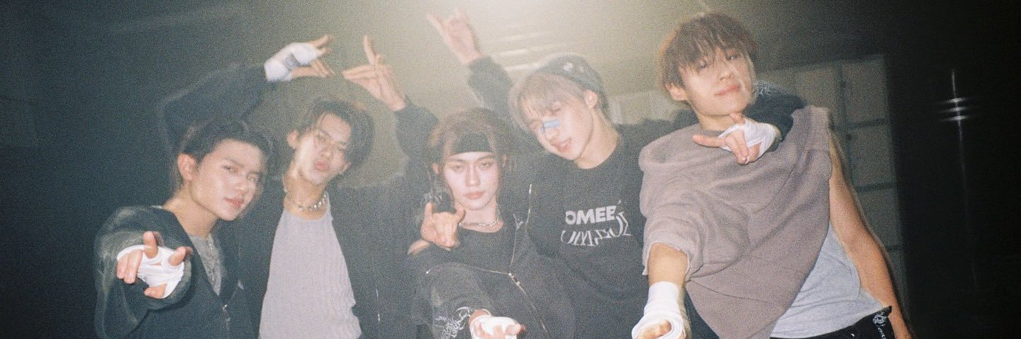 let's banner
