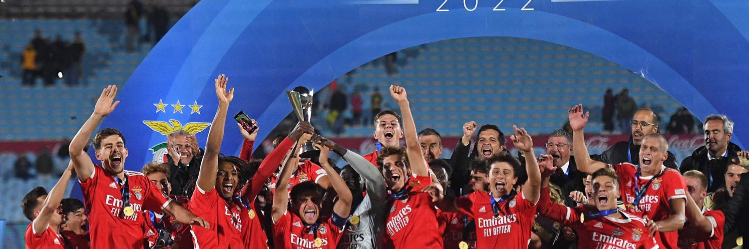 Benfica Youth's banner