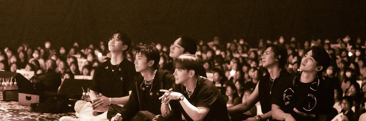 🕑's banner