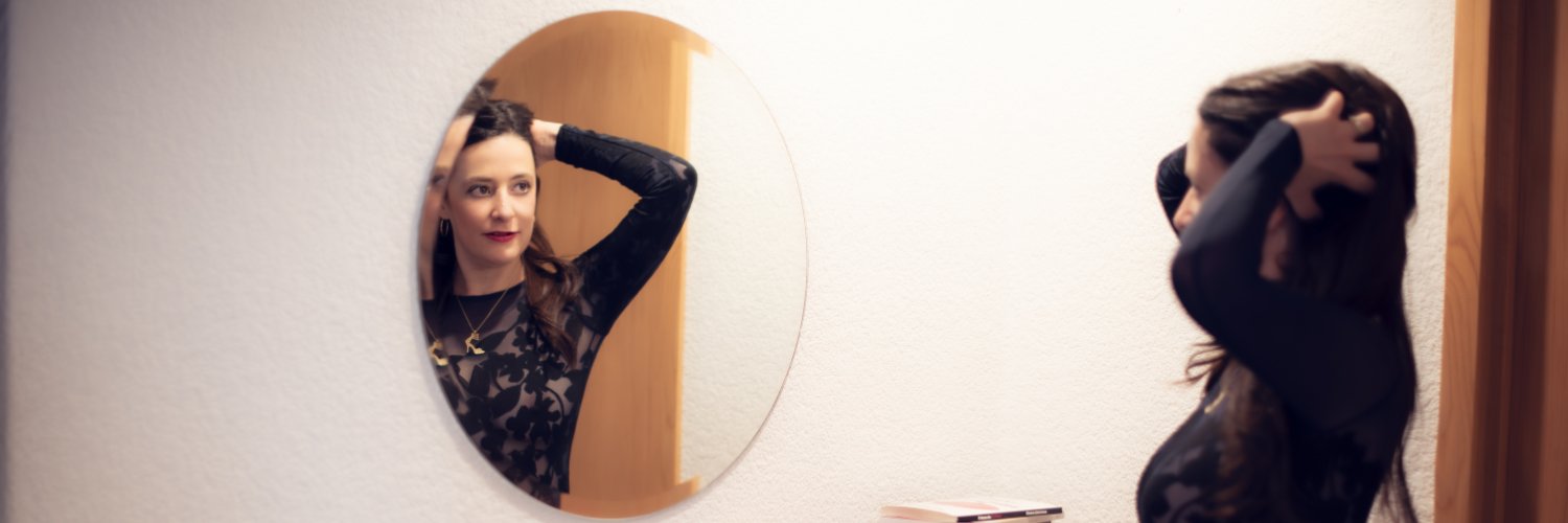 Mónica Soto Icaza✍'s banner