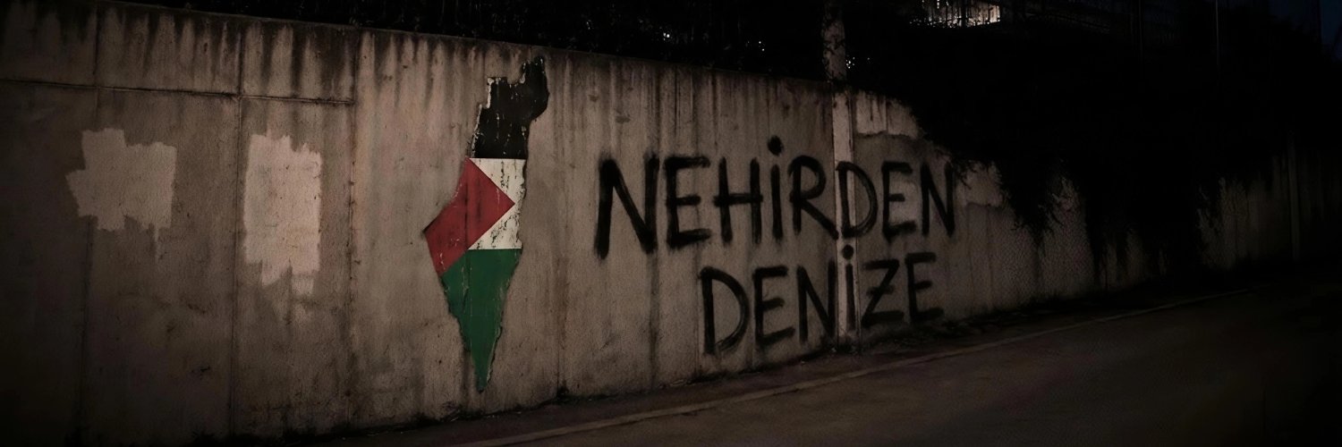 Yunus's banner