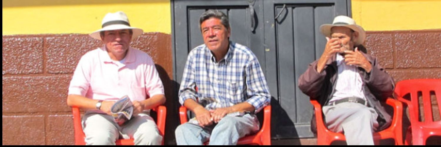 Un Tio Calvo Blanco Hetero's banner