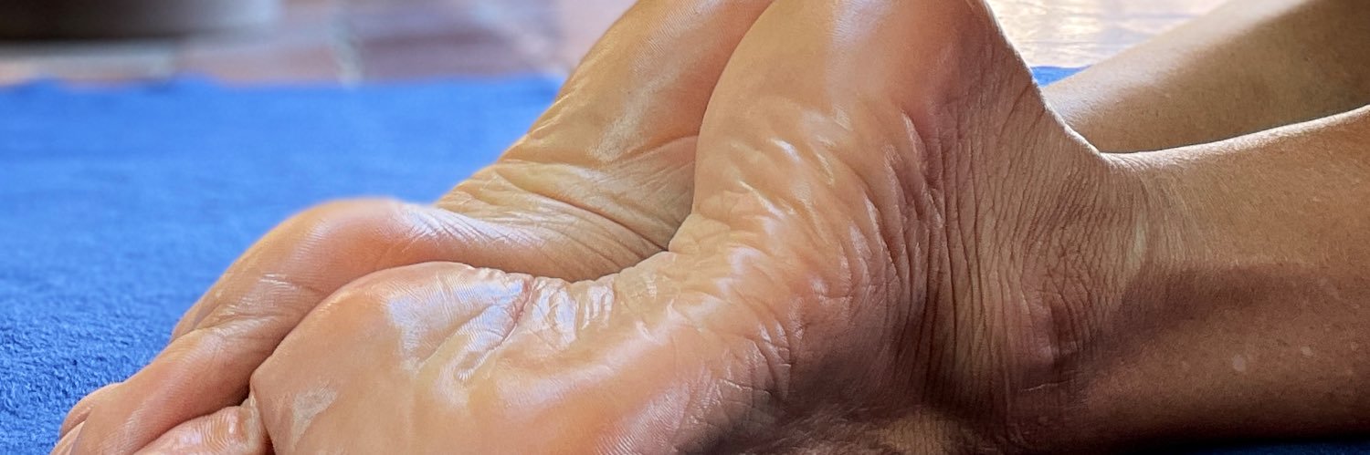 Archesfeet.queen's banner