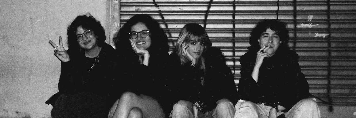giovanna *:.｡.✿'s banner