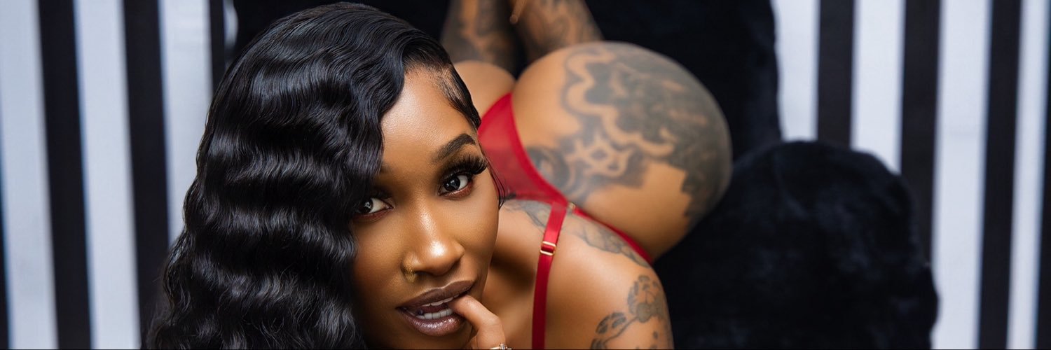 KAAY 💦😻's banner