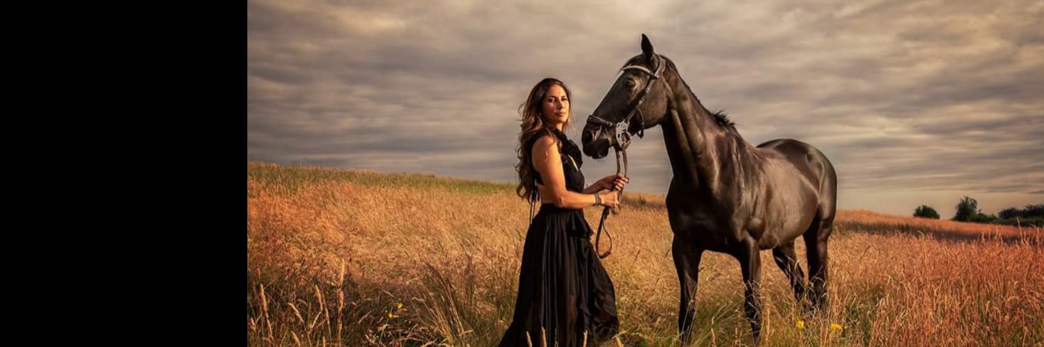 leilani dowding 🌸🚜 ☮️'s banner