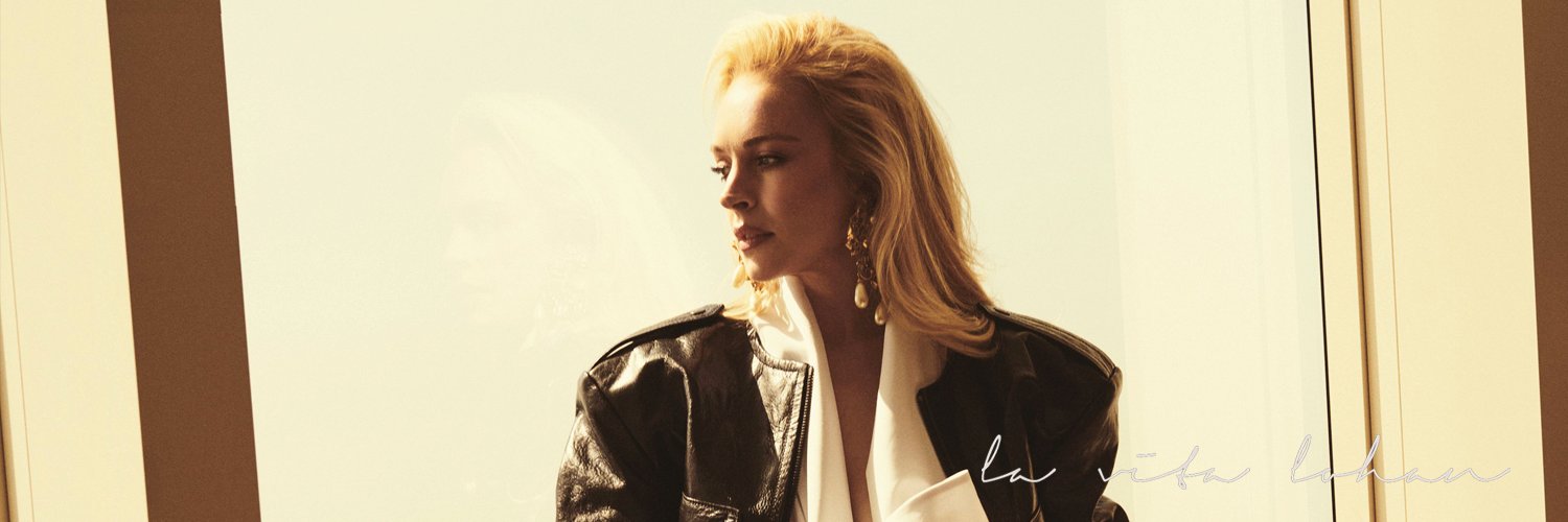 Lindsay Lohan Updates's banner