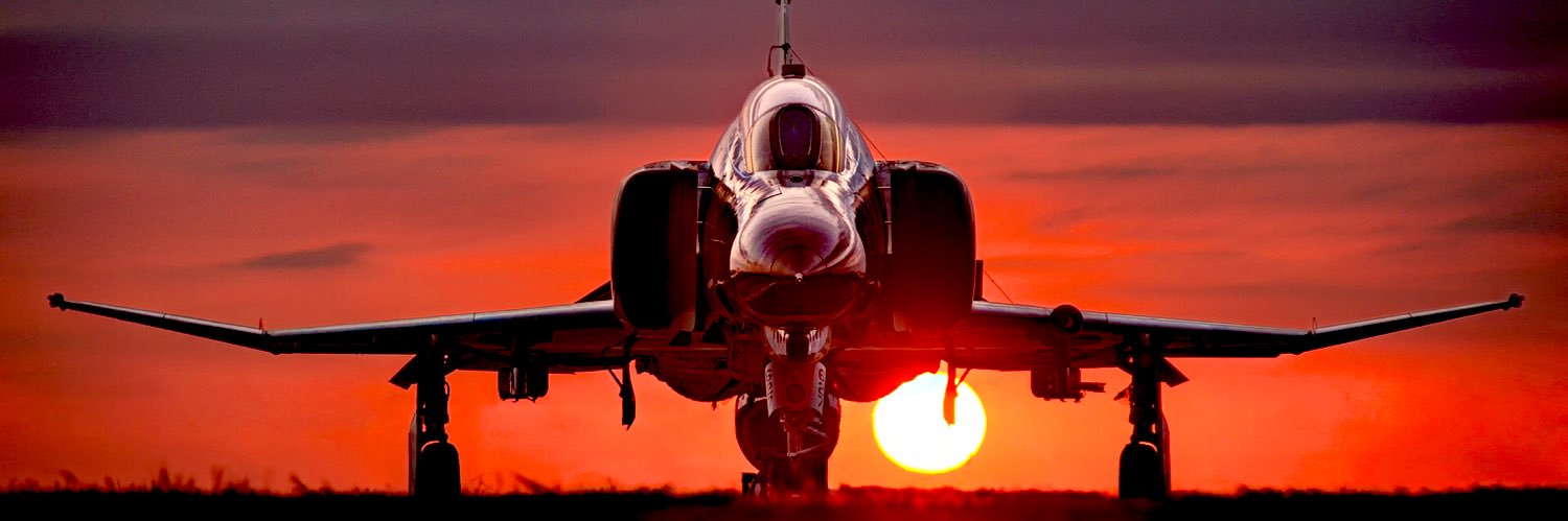 Oscar pilot ✈️'s banner